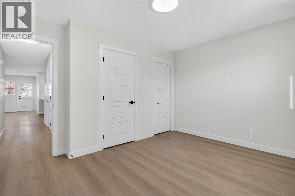 Single Family House Bi-level for Sale in  Pinehill Road NE Pineridge Calgary 