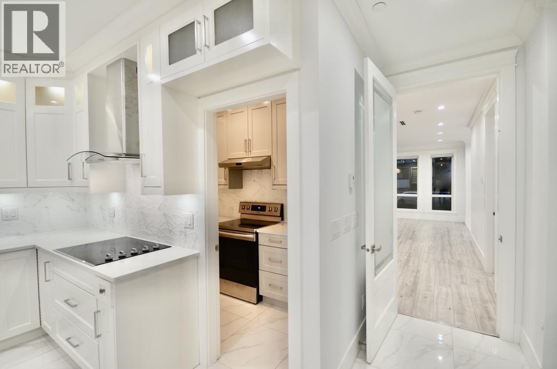 1936 PRAIRIE AVENUE, Port Coquitlam