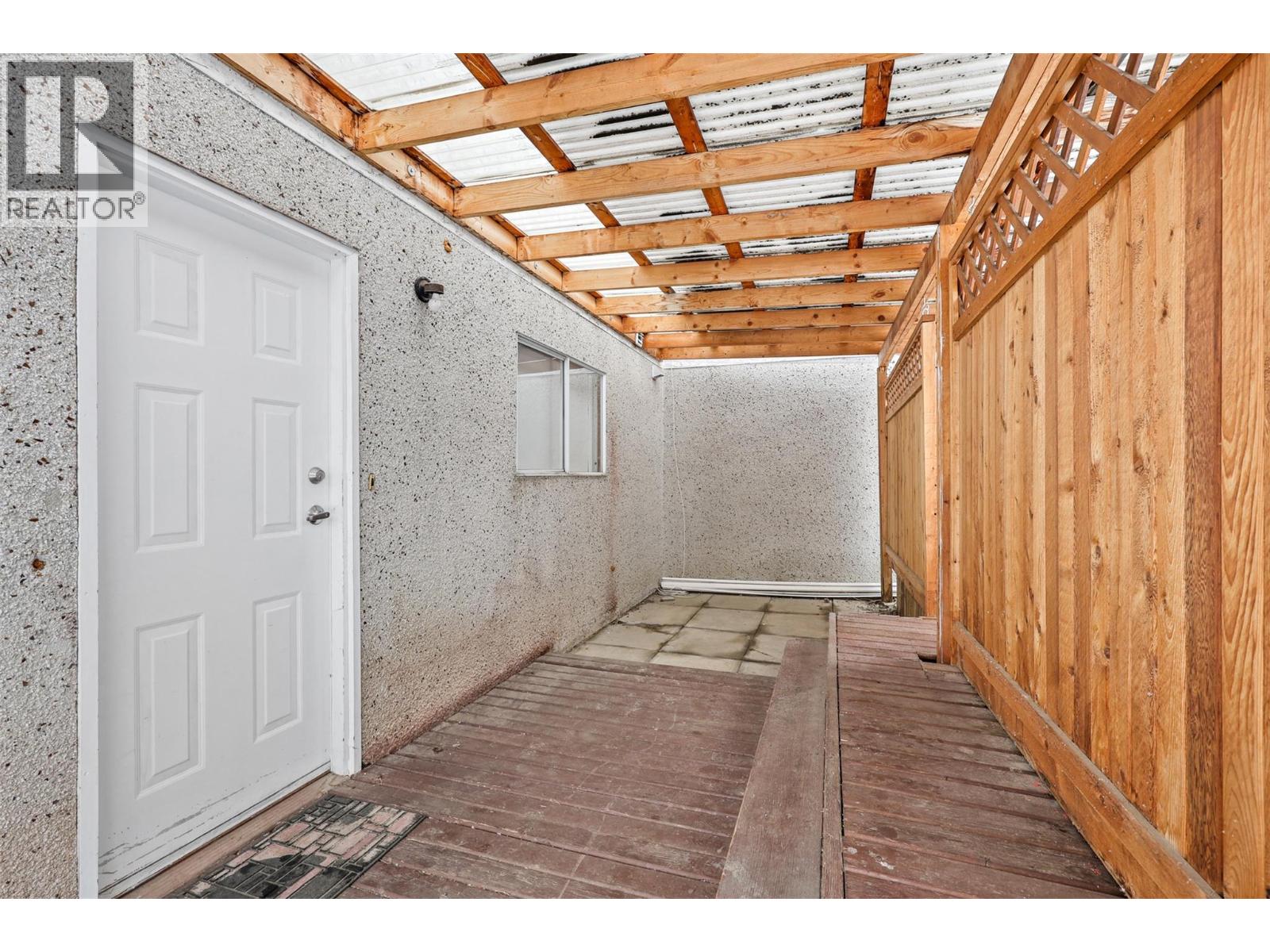 2667 YOUNG Place, Kamloops