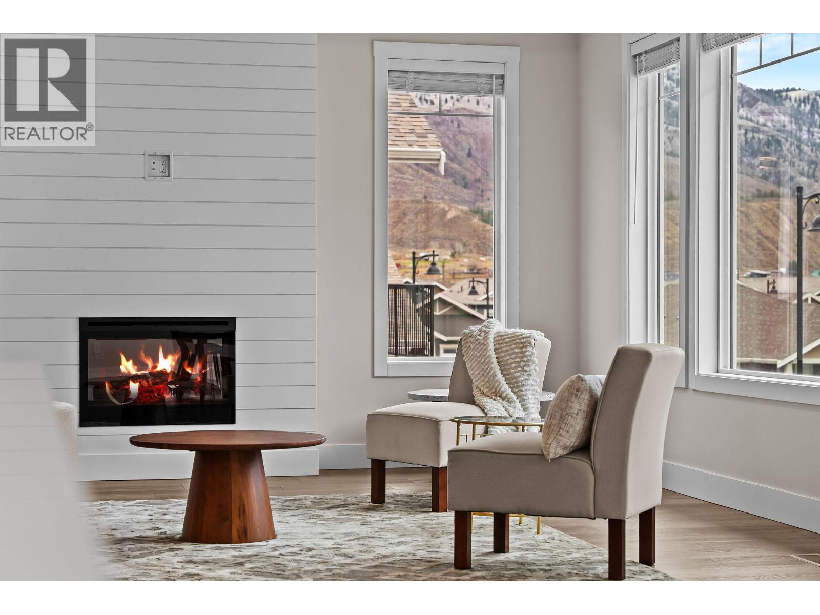 #137 200 GRAND BOULEVARD - 12