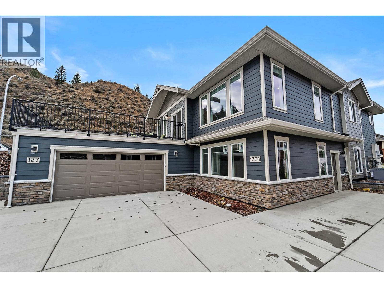 #137 200 GRAND BOULEVARD - 22