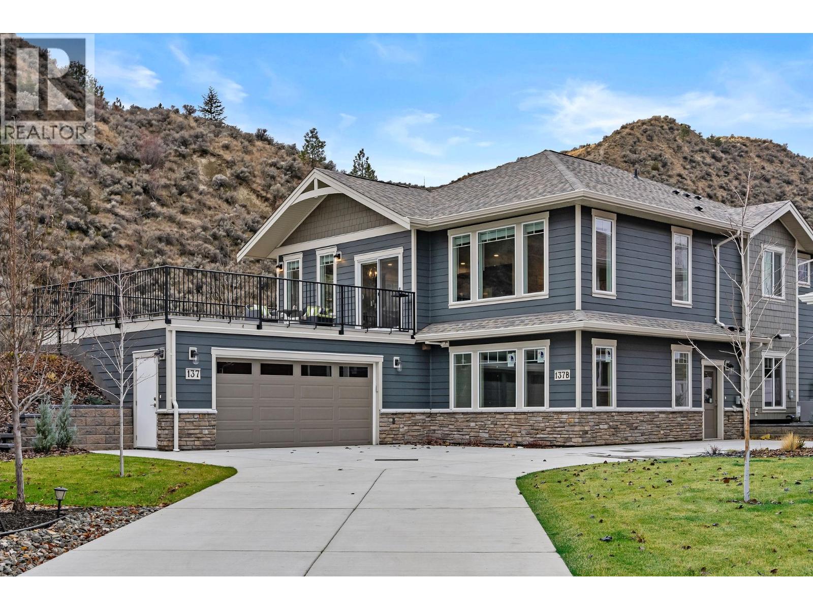 #137 200 GRAND BOULEVARD - 43