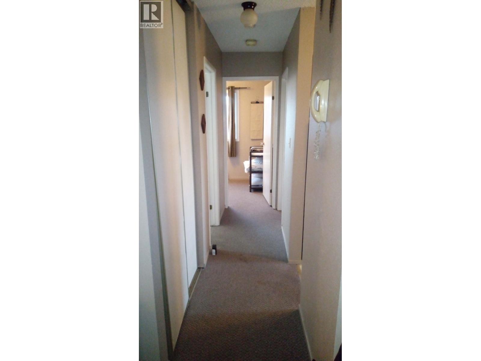 1301 2607 PEAR STREET, Terrace