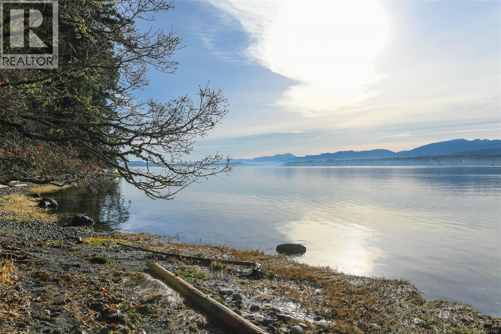 412 2275 Comox Ave, Comox