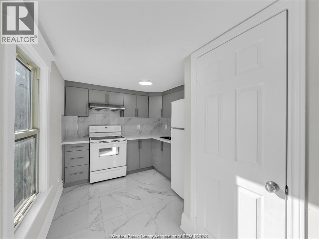 1052 DROUILLARD ROAD - 32