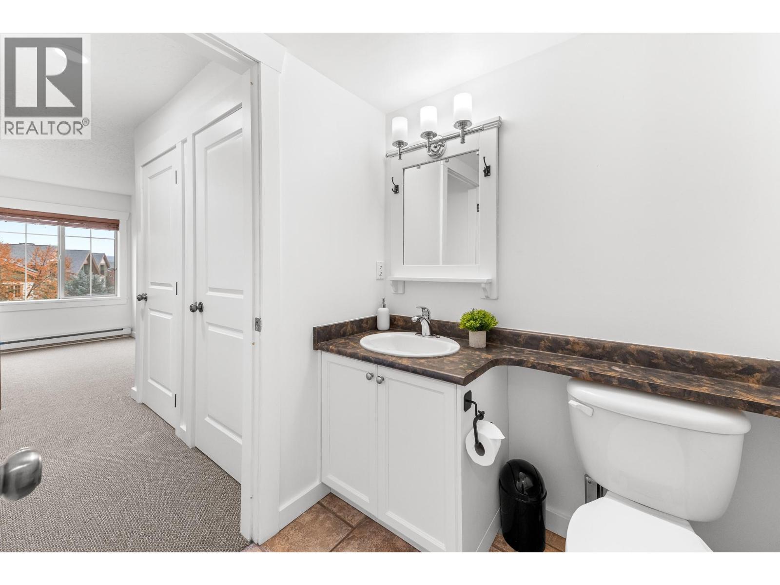 32 Rivermount Place Unit# 202a, Fernie