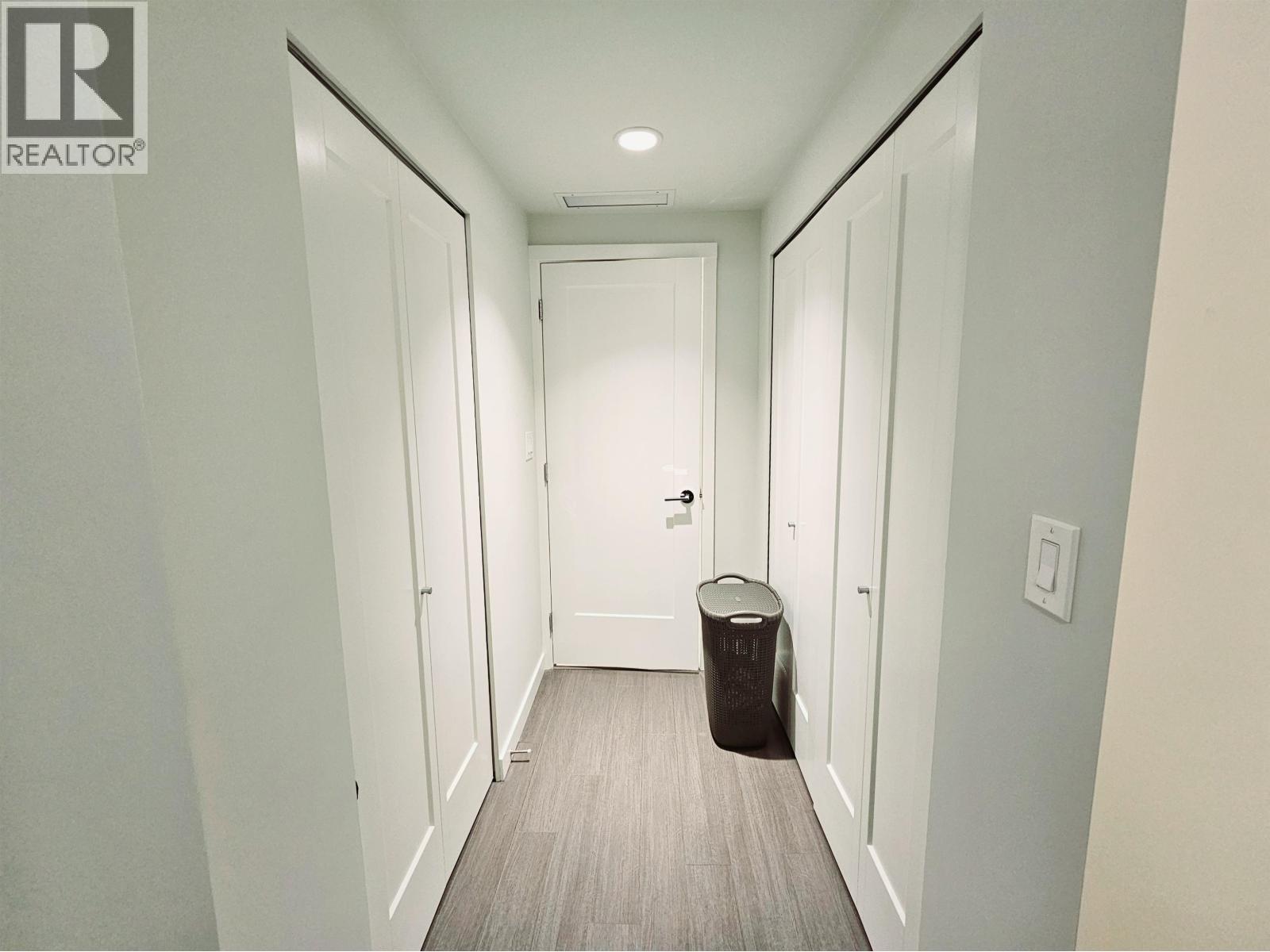 #307-3699 SEXSMITH Road, Richmond