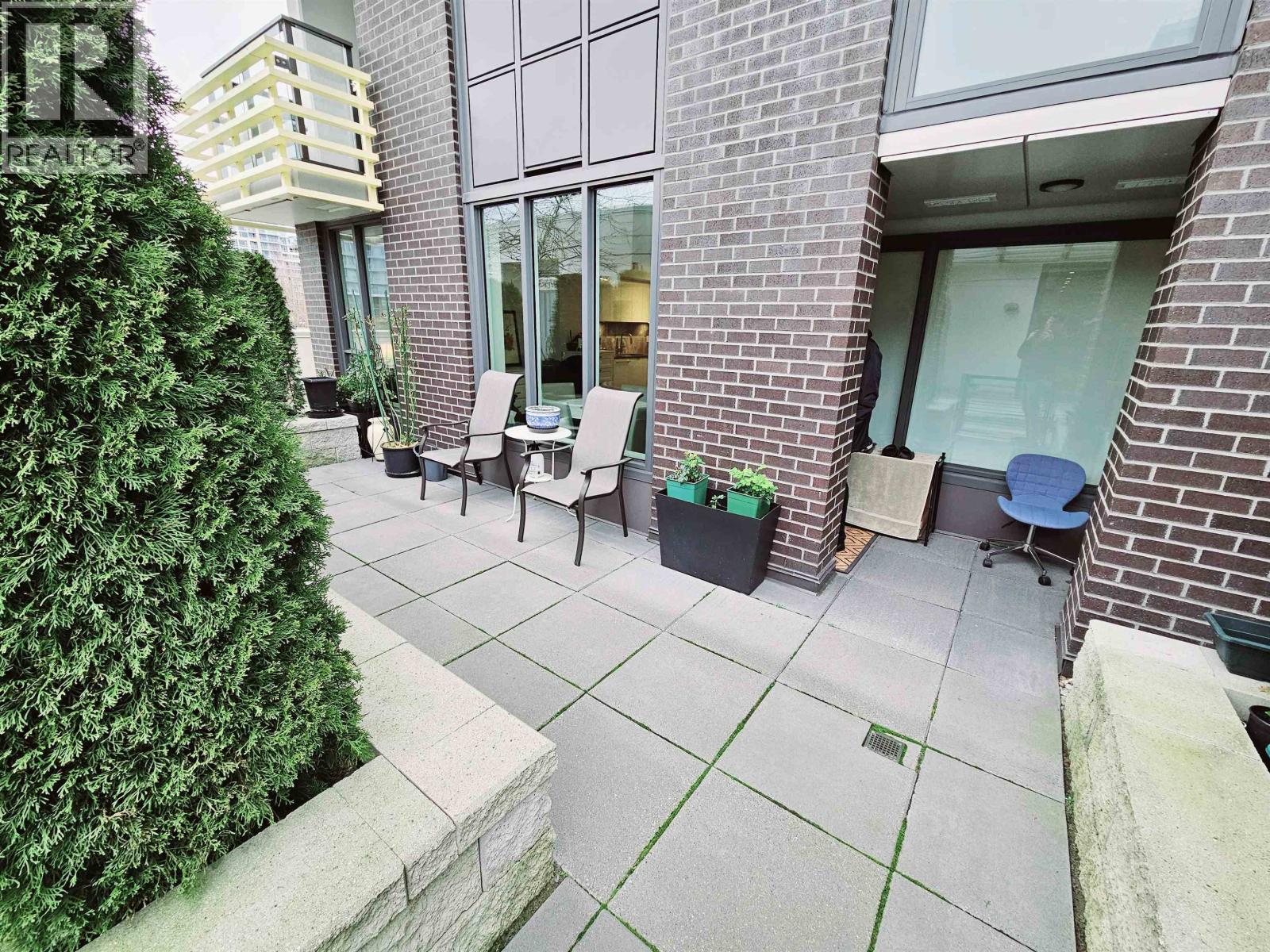 #307-3699 SEXSMITH Road, Richmond