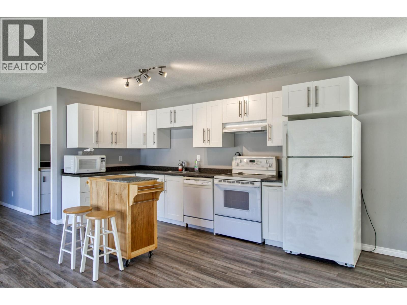  2886 Marine Drive, Blind Bay