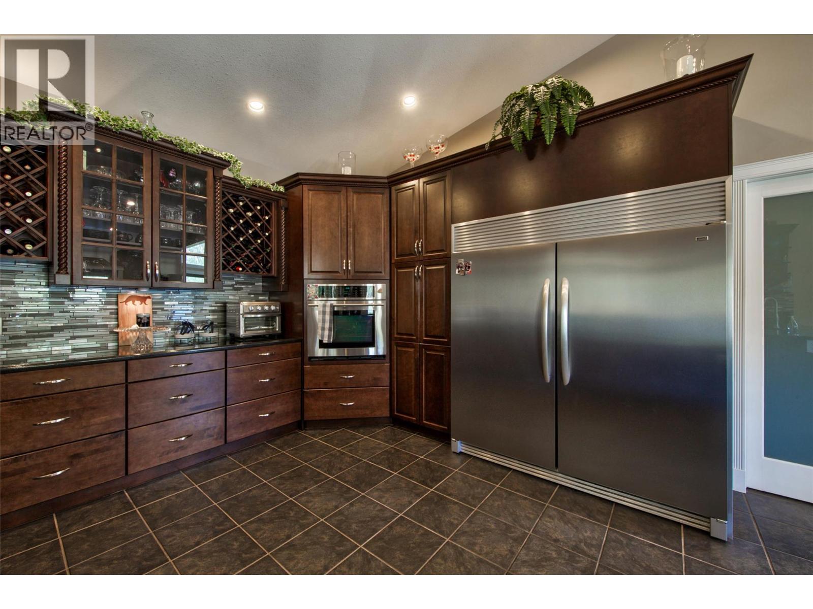  2886 Marine Drive, Blind Bay