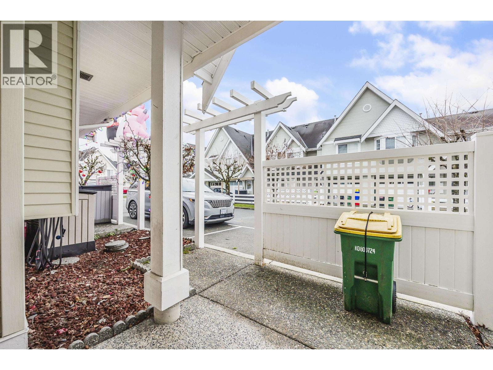 11 23575 119TH STREET, Maple Ridge
