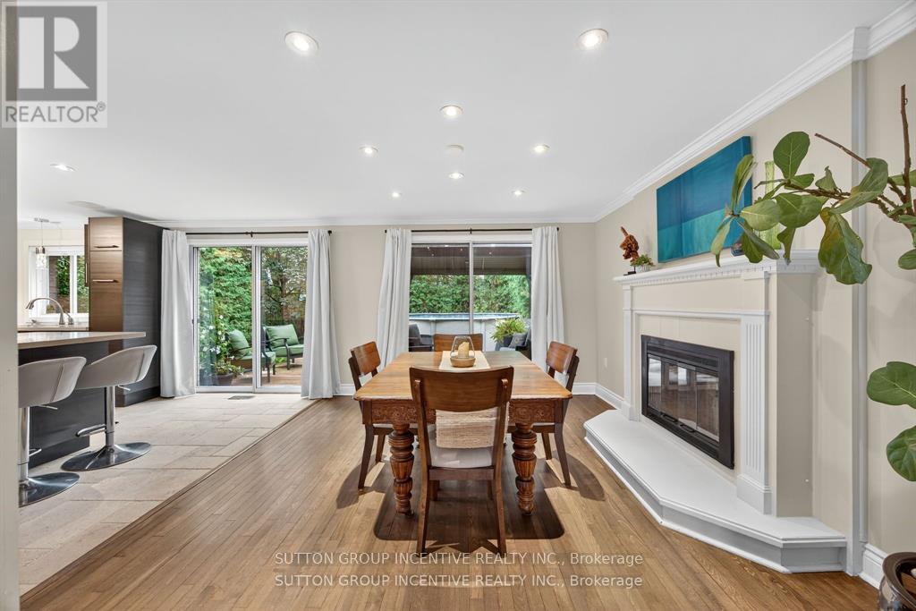 Single Family House for Sale in  IRWIN DRIVE Barrie (Northwest) 