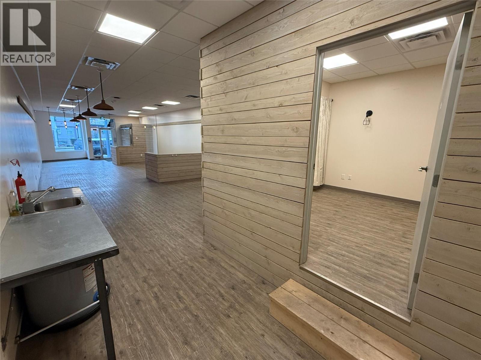 B 607 Front Street Other, Nelson