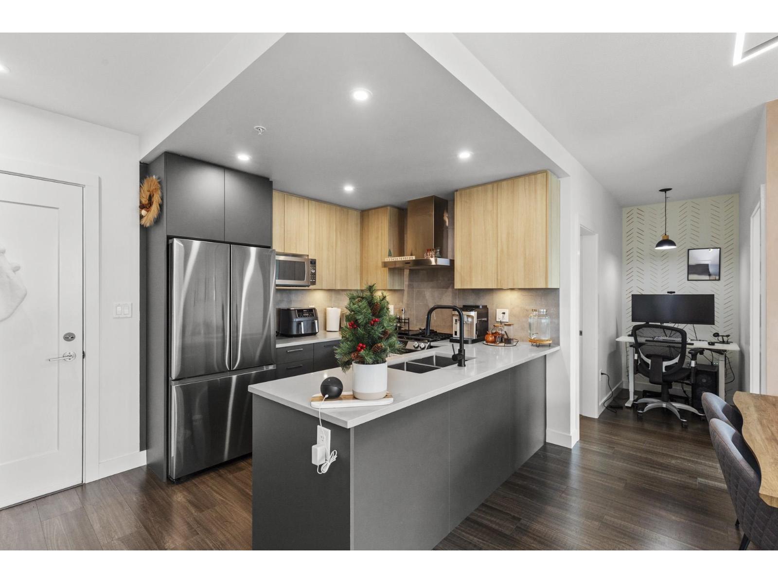 105 31900 RAVEN AVENUE, Mission