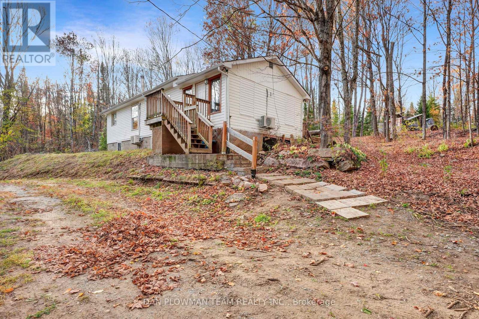 Single Family House Bungalow for Sale in  IRONDALE ROAD Highlands East (Glamorgan) 