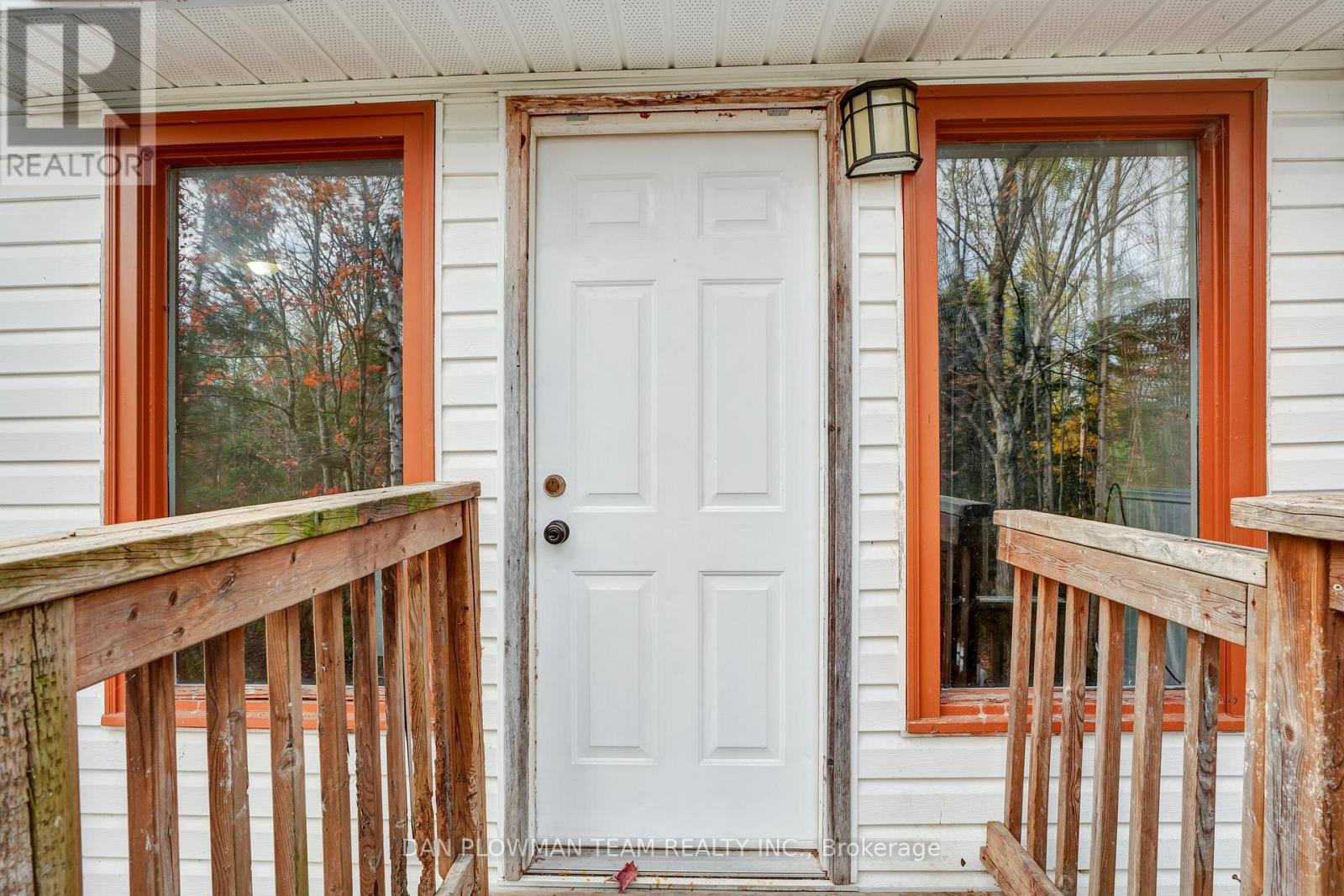 Single Family House Bungalow for Sale in  IRONDALE ROAD Highlands East (Glamorgan) 