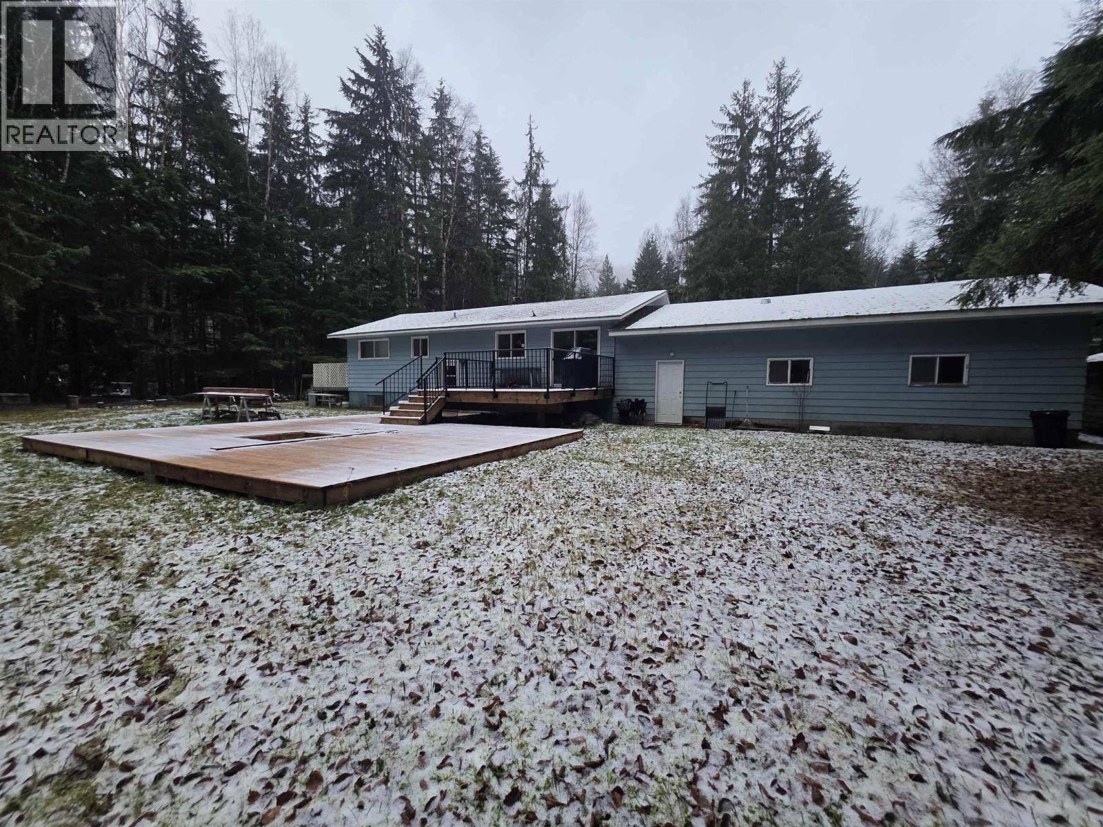 2158 GRANDVIEW Drive, Terrace