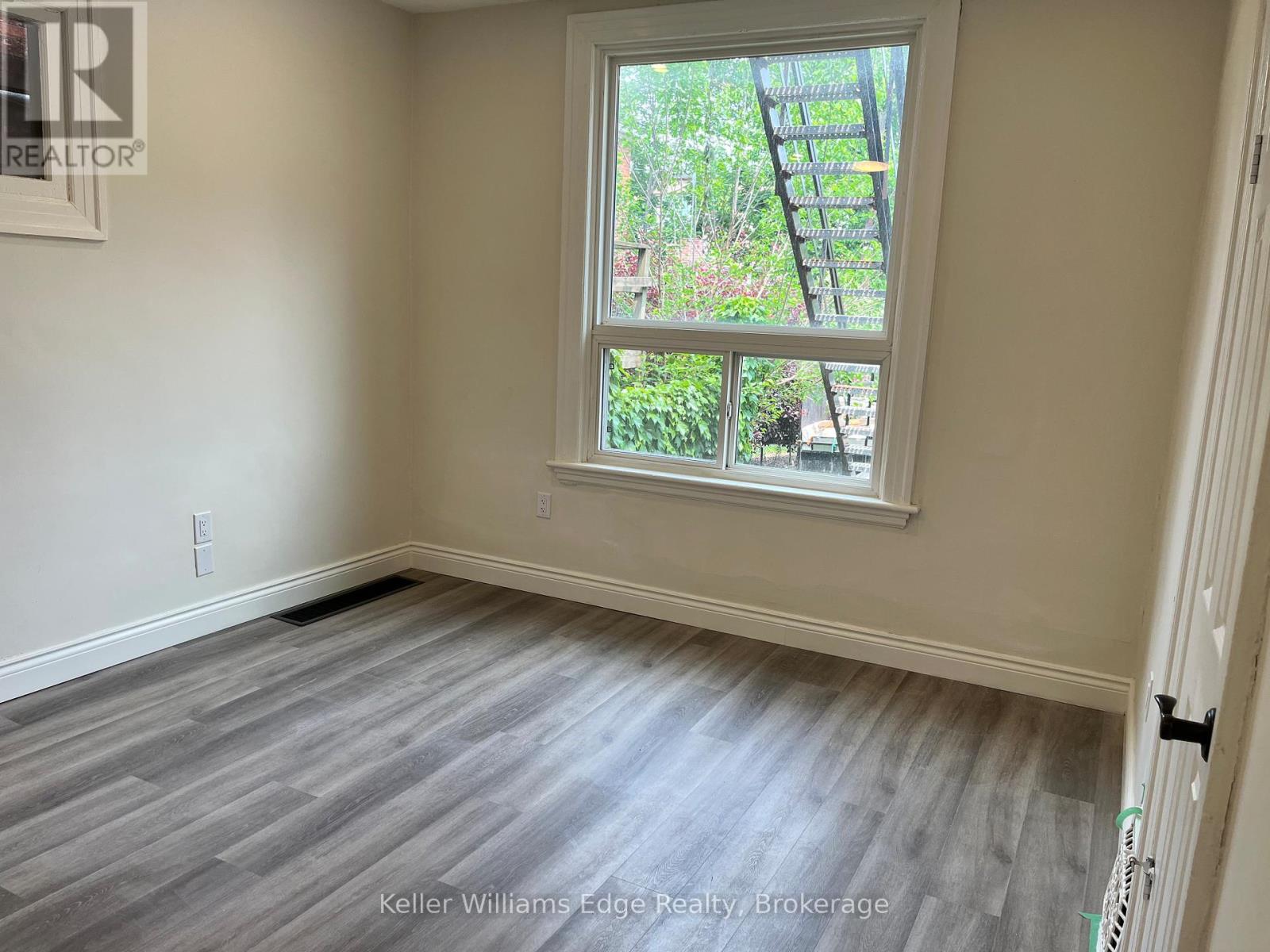 1 – 133 STINSON STREET