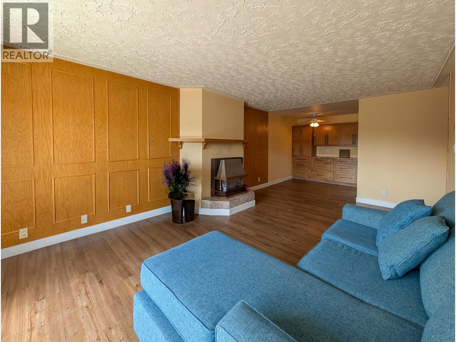 1654 10TH AVENUE, Prince George