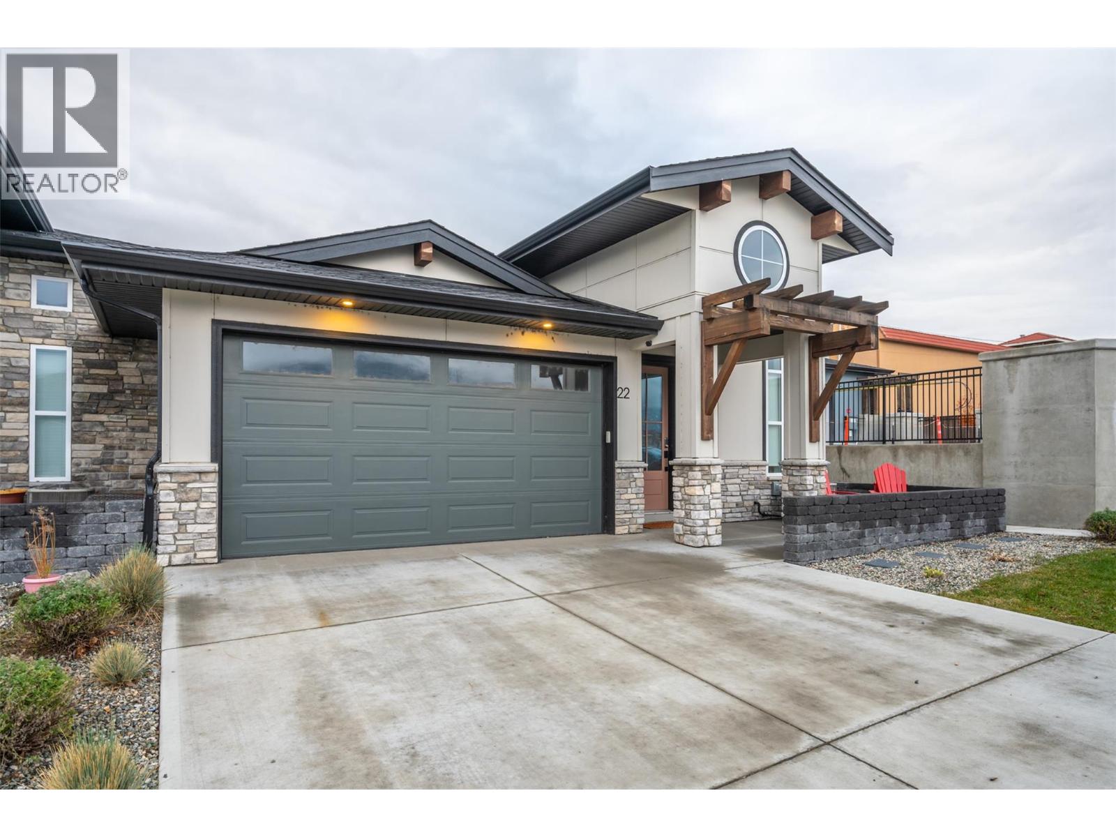 8000 VEDETTE Drive Unit# 22, Osoyoos