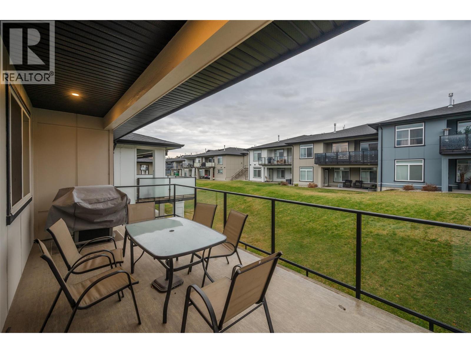 8000 VEDETTE Drive Unit# 22, Osoyoos