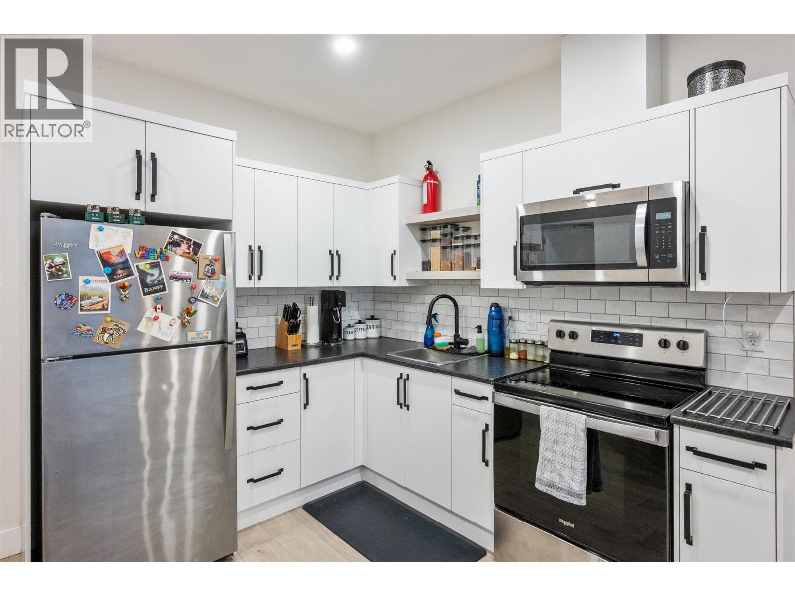 8000 VEDETTE Drive Unit# 22, Osoyoos