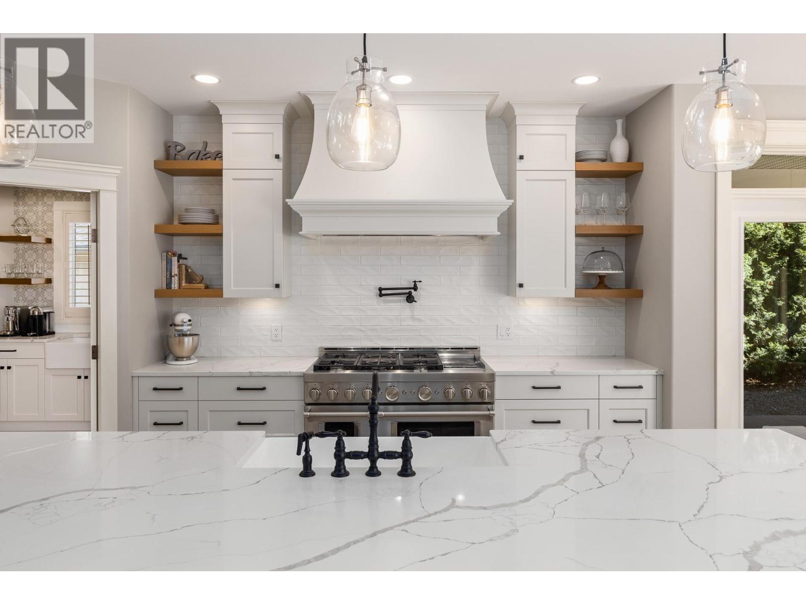  1511 Woodridge Road, Kelowna