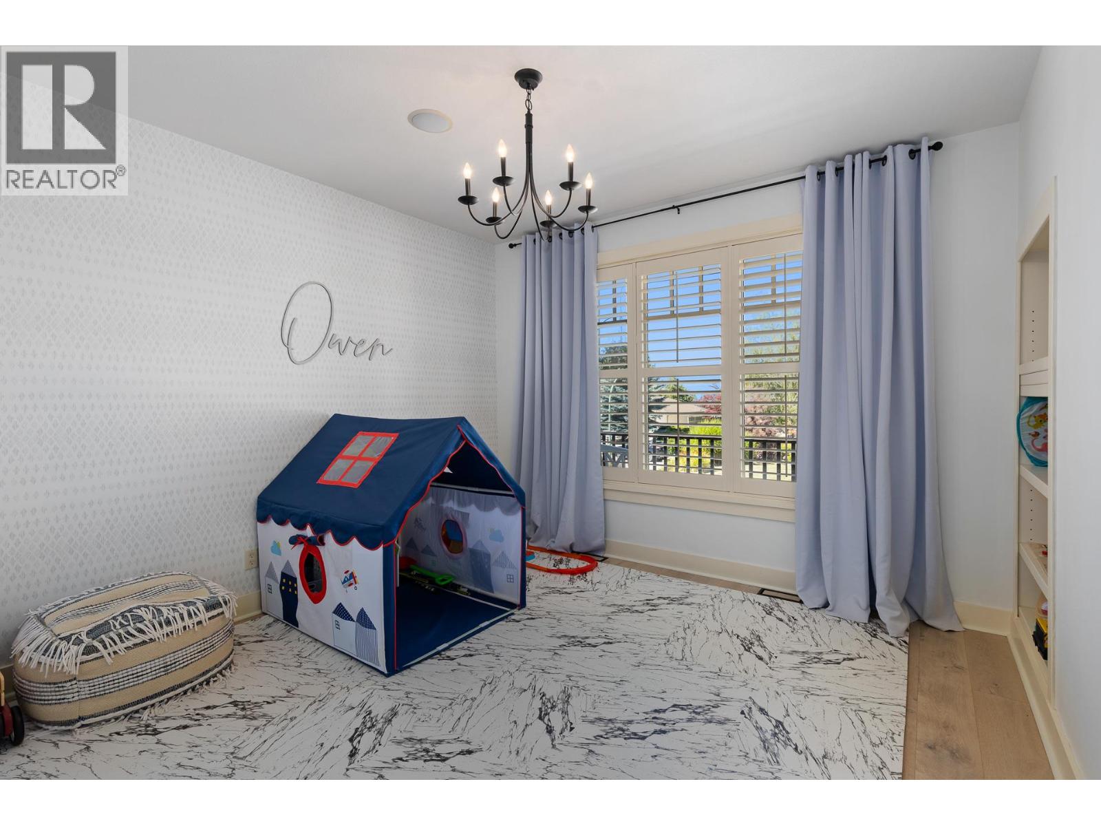  1511 Woodridge Road, Kelowna