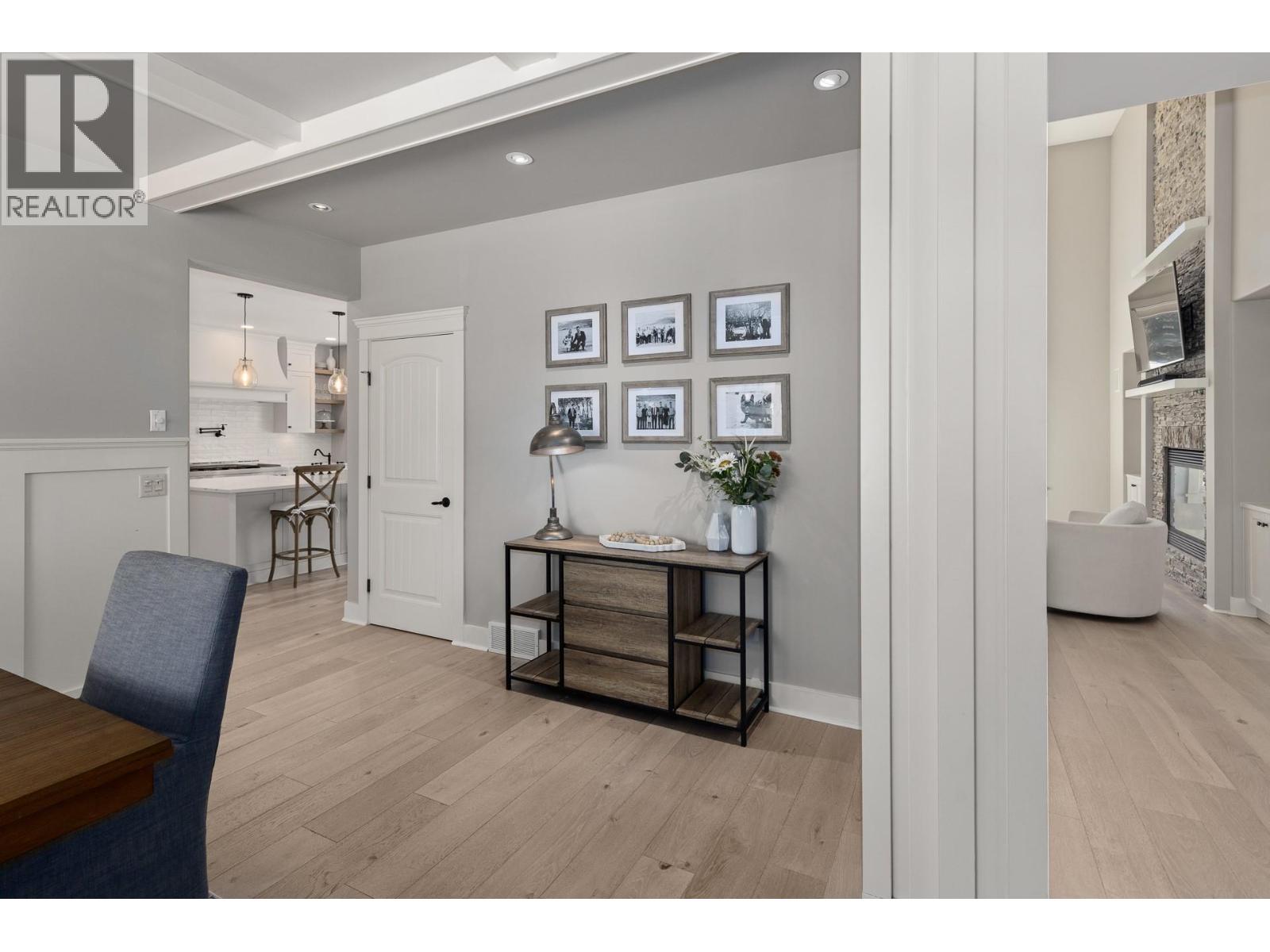  1511 Woodridge Road, Kelowna