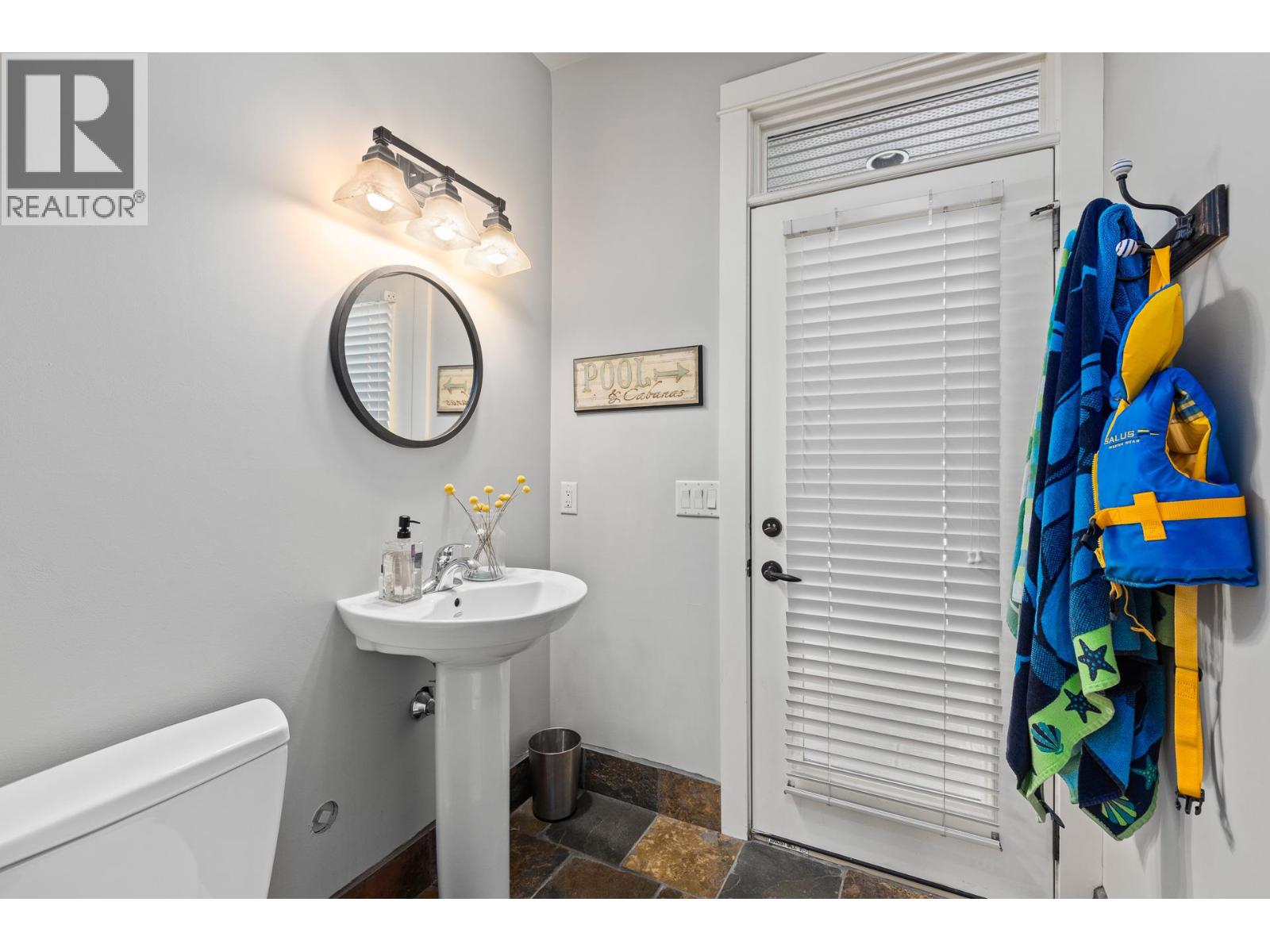  1511 Woodridge Road, Kelowna