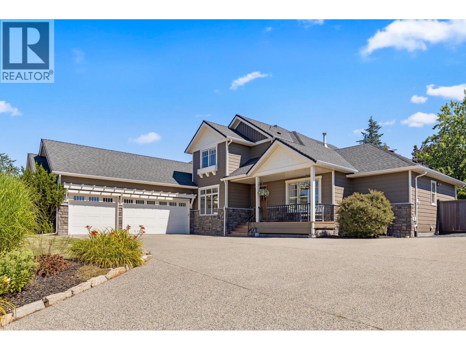  1511 Woodridge Road, Kelowna