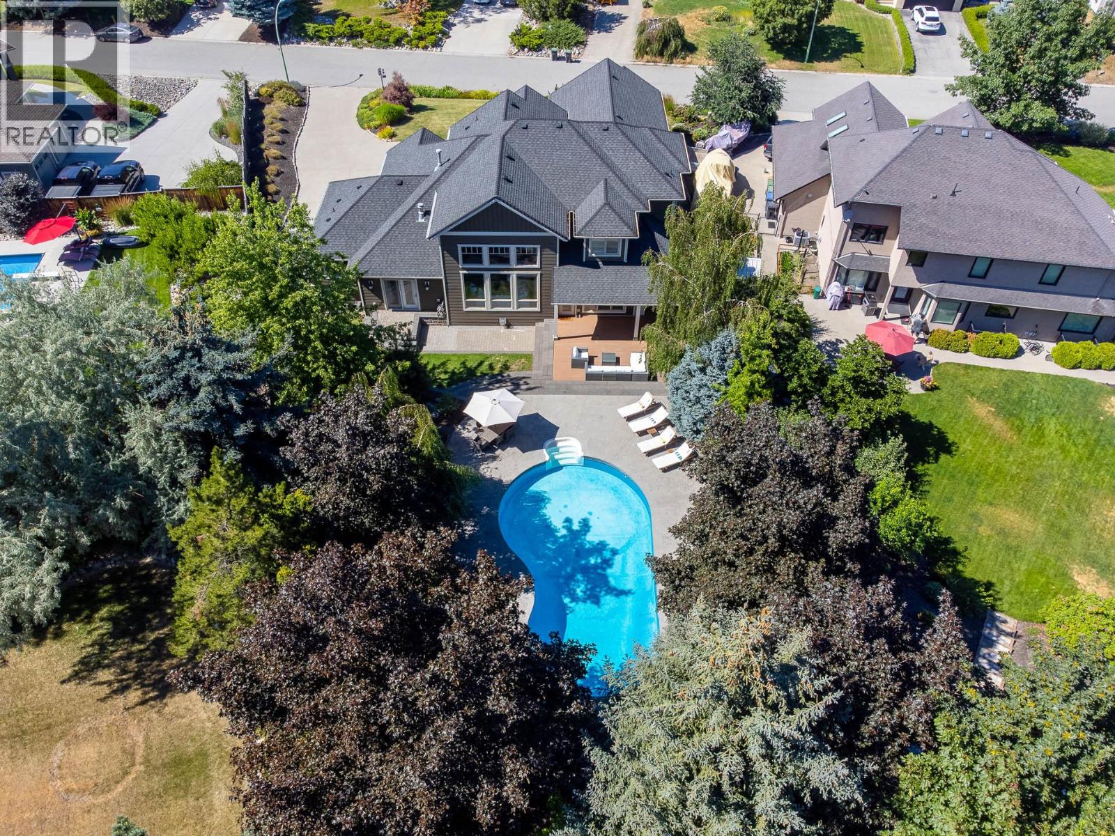 1511 Woodridge Road, Kelowna