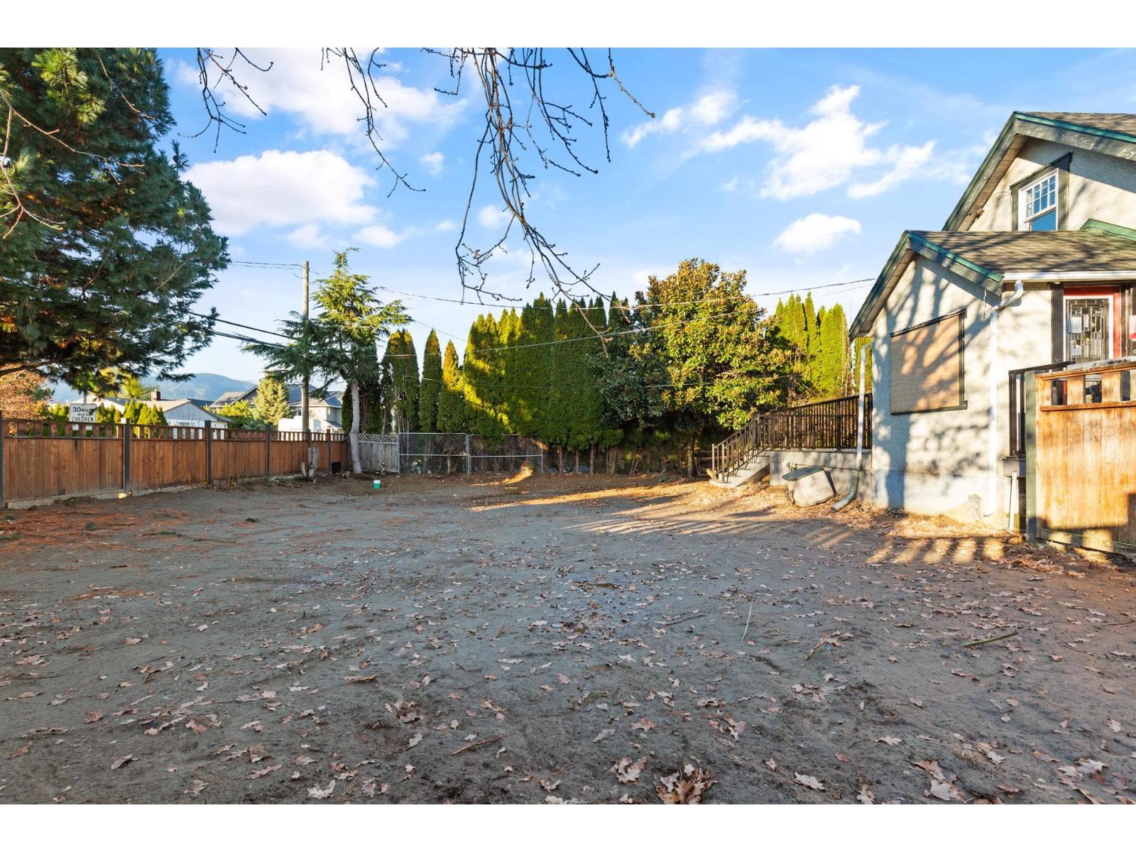 10172 KENT ROAD, Fairfield Island