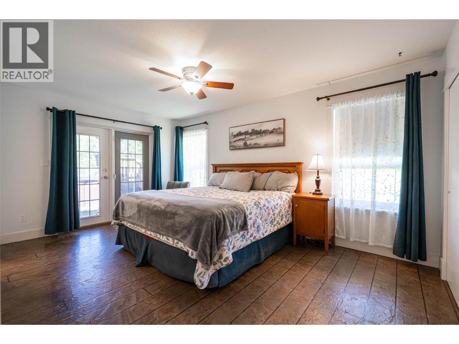  4858 Salmon River Road, Spallumcheen