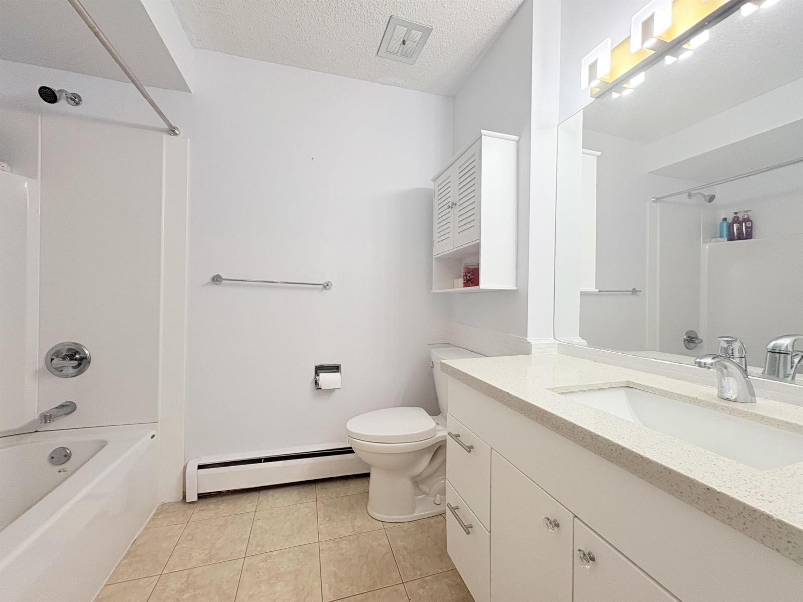 84 17714 60 AVENUE, Surrey