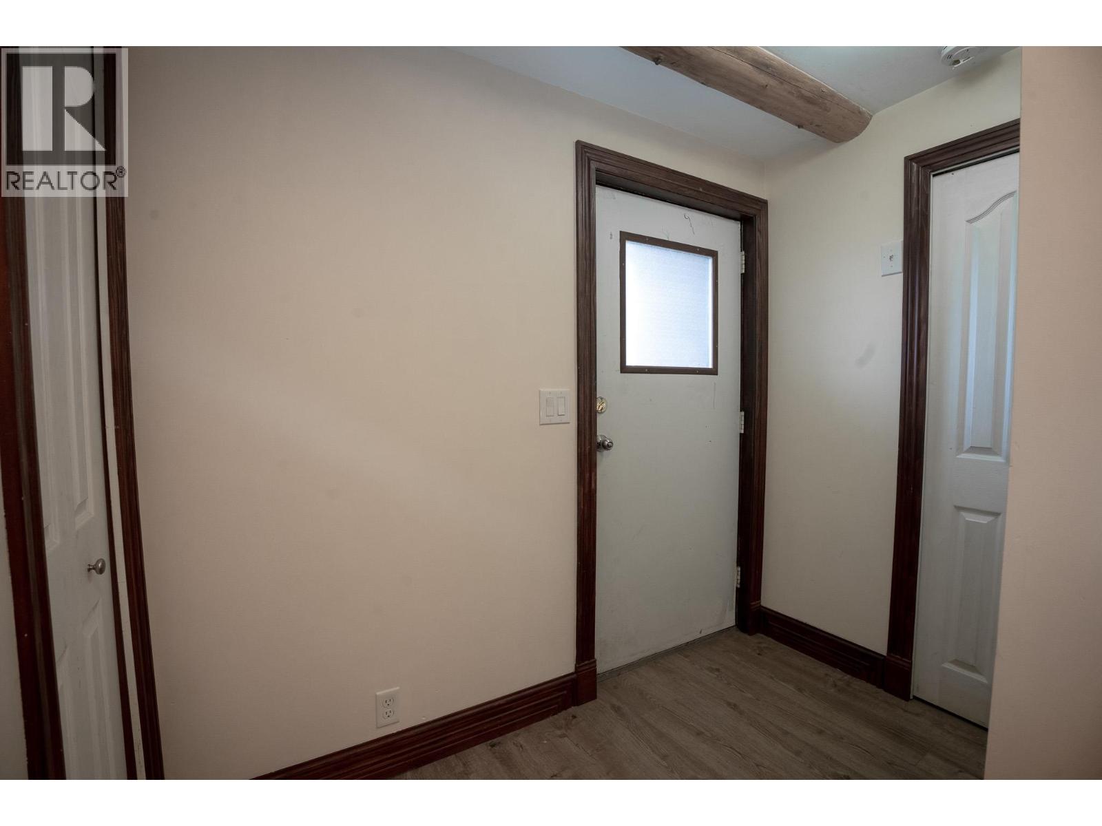 299 SEYMOUR STREET W - 20