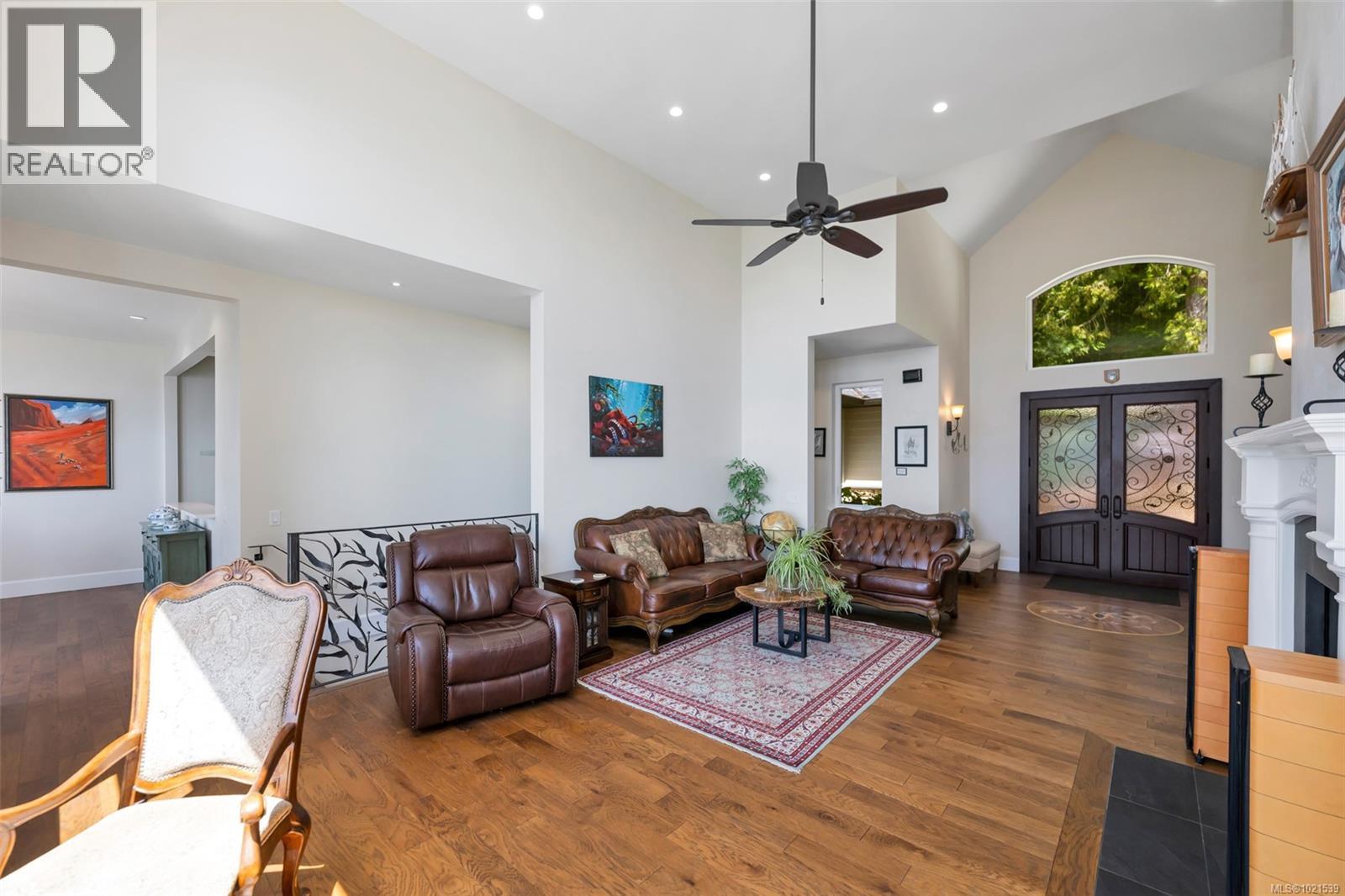 2476 Lighthouse Point Rd, Sooke