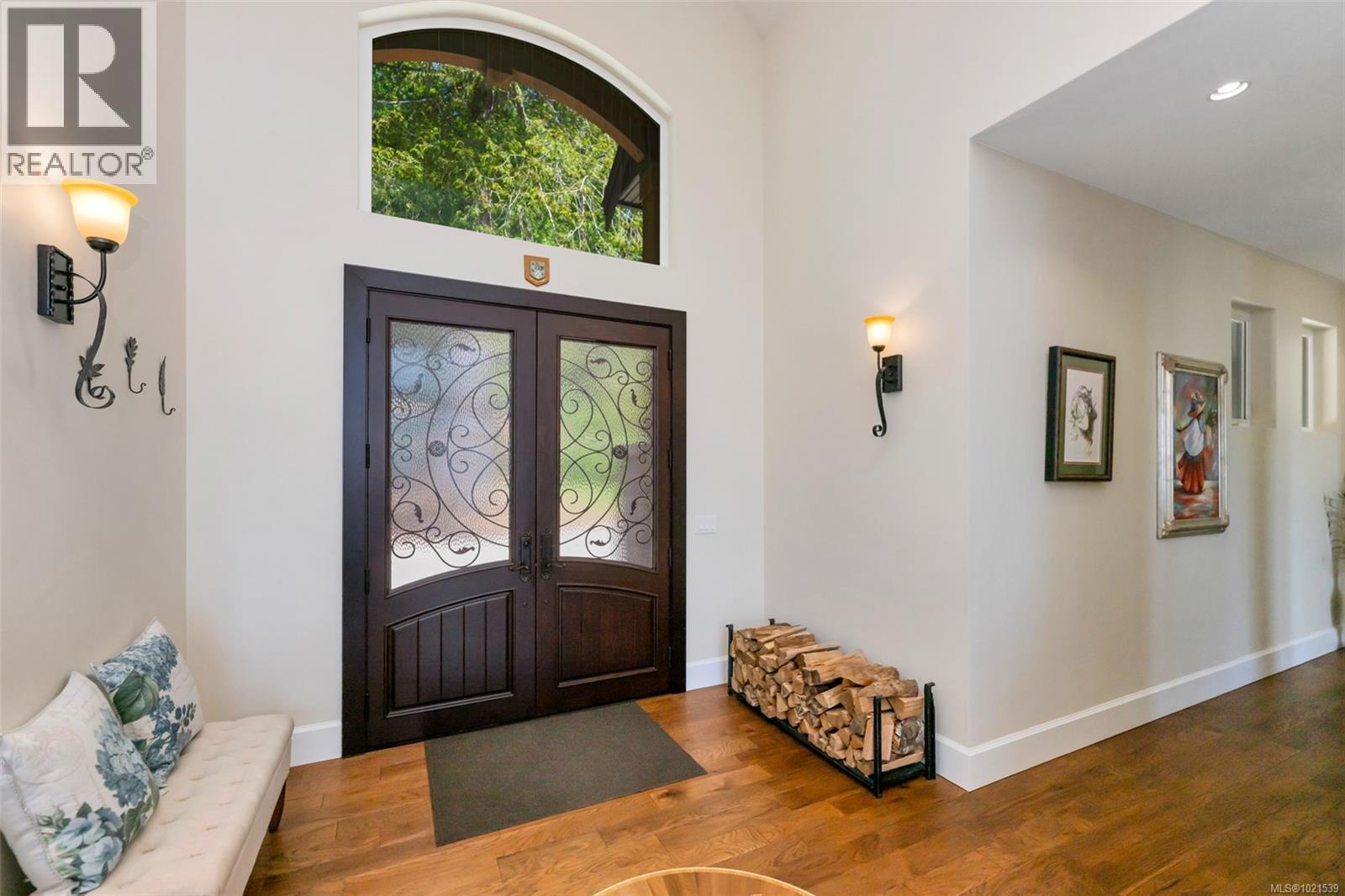 2476 Lighthouse Point Rd, Sooke