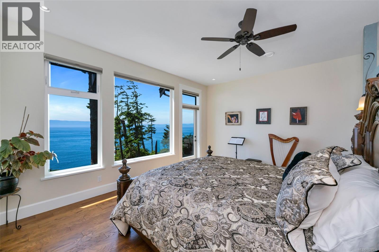 2476 Lighthouse Point Rd, Sooke