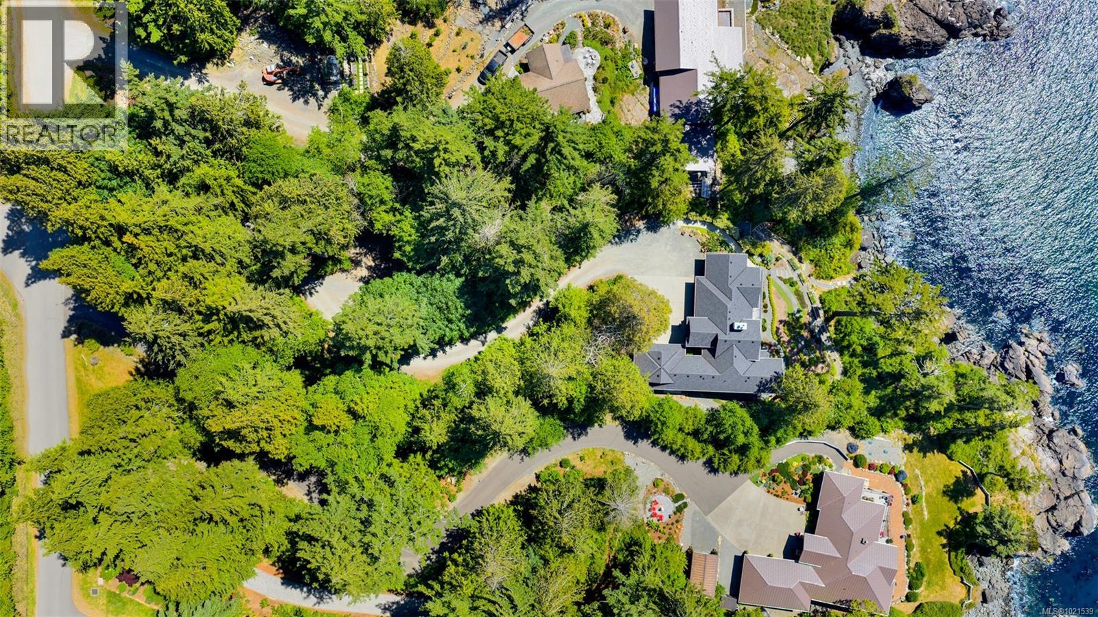 2476 Lighthouse Point Rd, Sooke