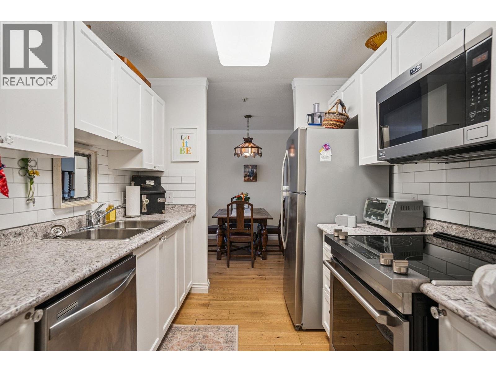 214 4768 53 STREET, Delta