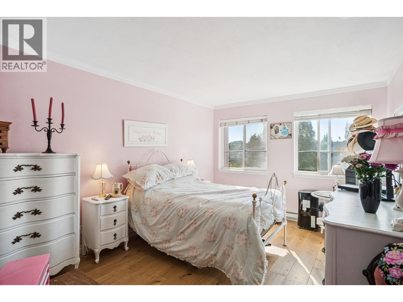 214 4768 53 STREET, Delta