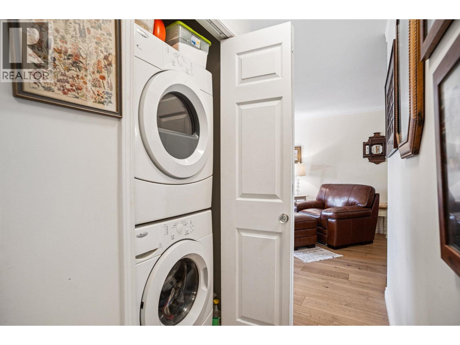 214 4768 53 STREET, Delta