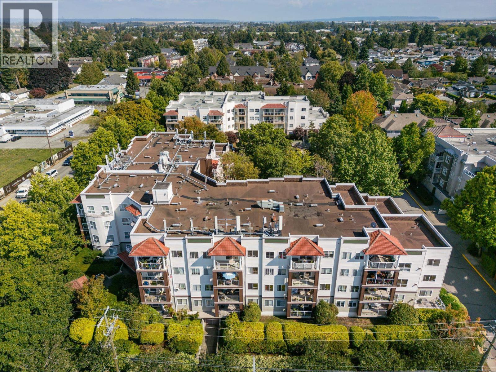 214 4768 53 STREET, Delta