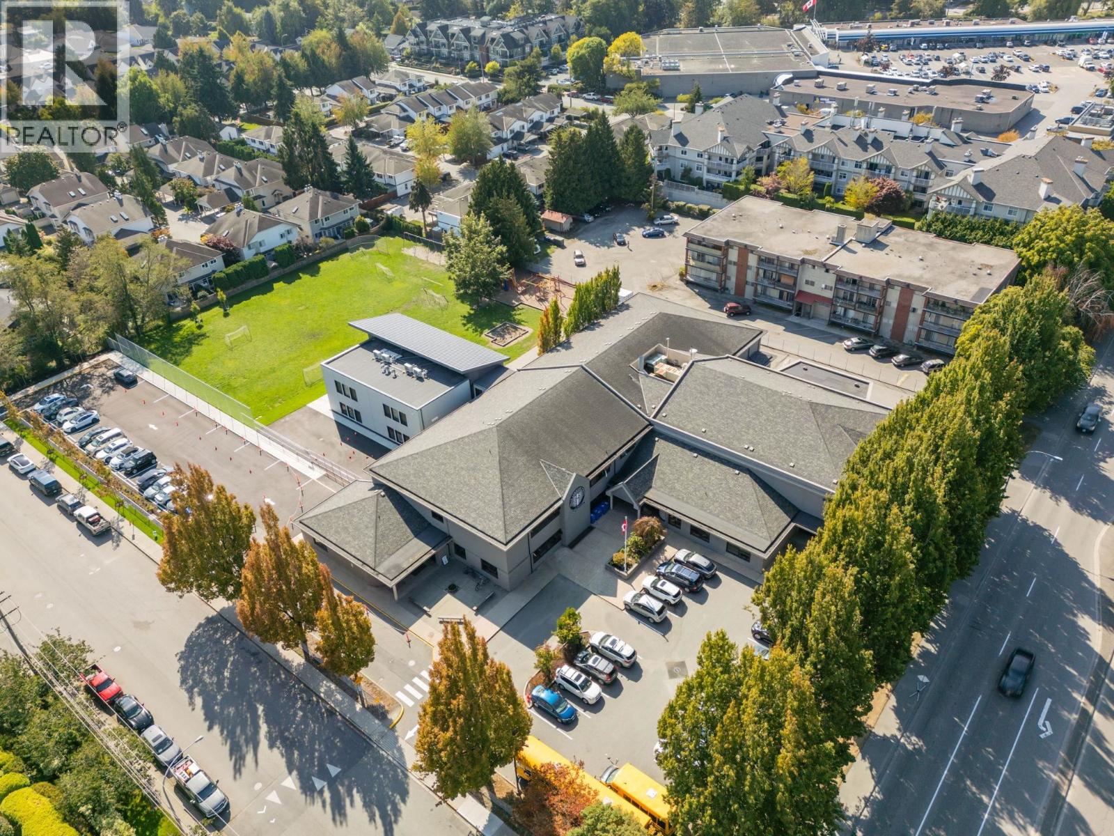 214 4768 53 STREET, Delta