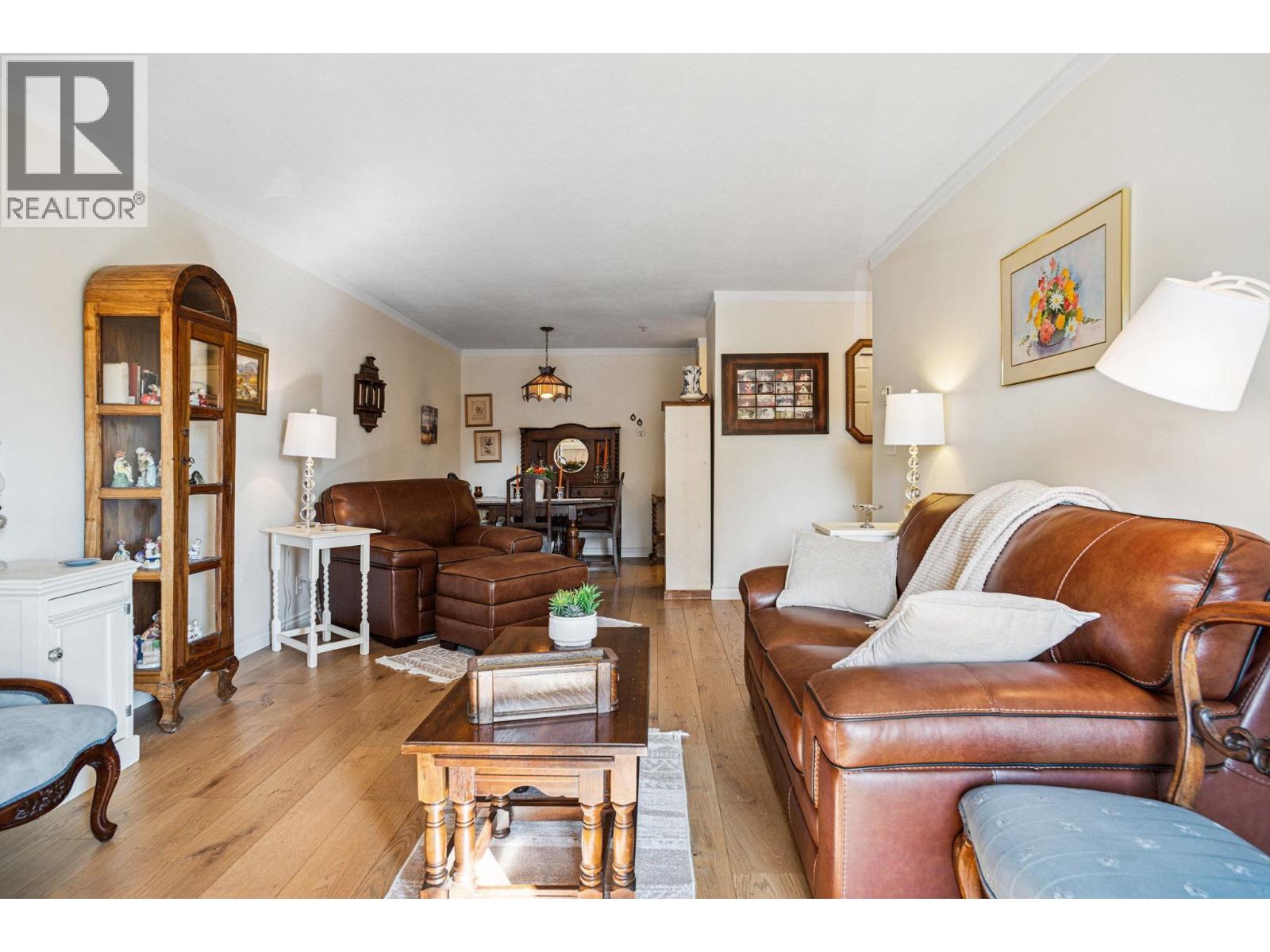 214 4768 53 STREET, Delta