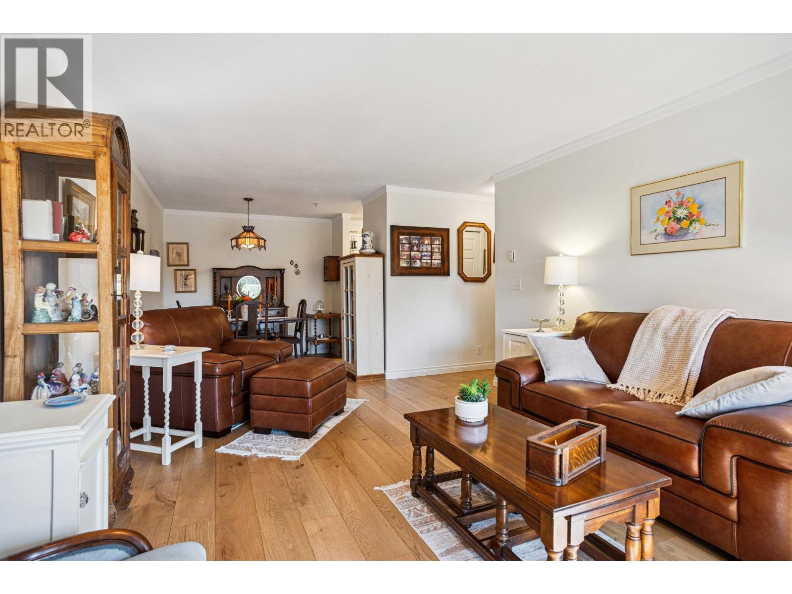 214 4768 53 STREET, Delta