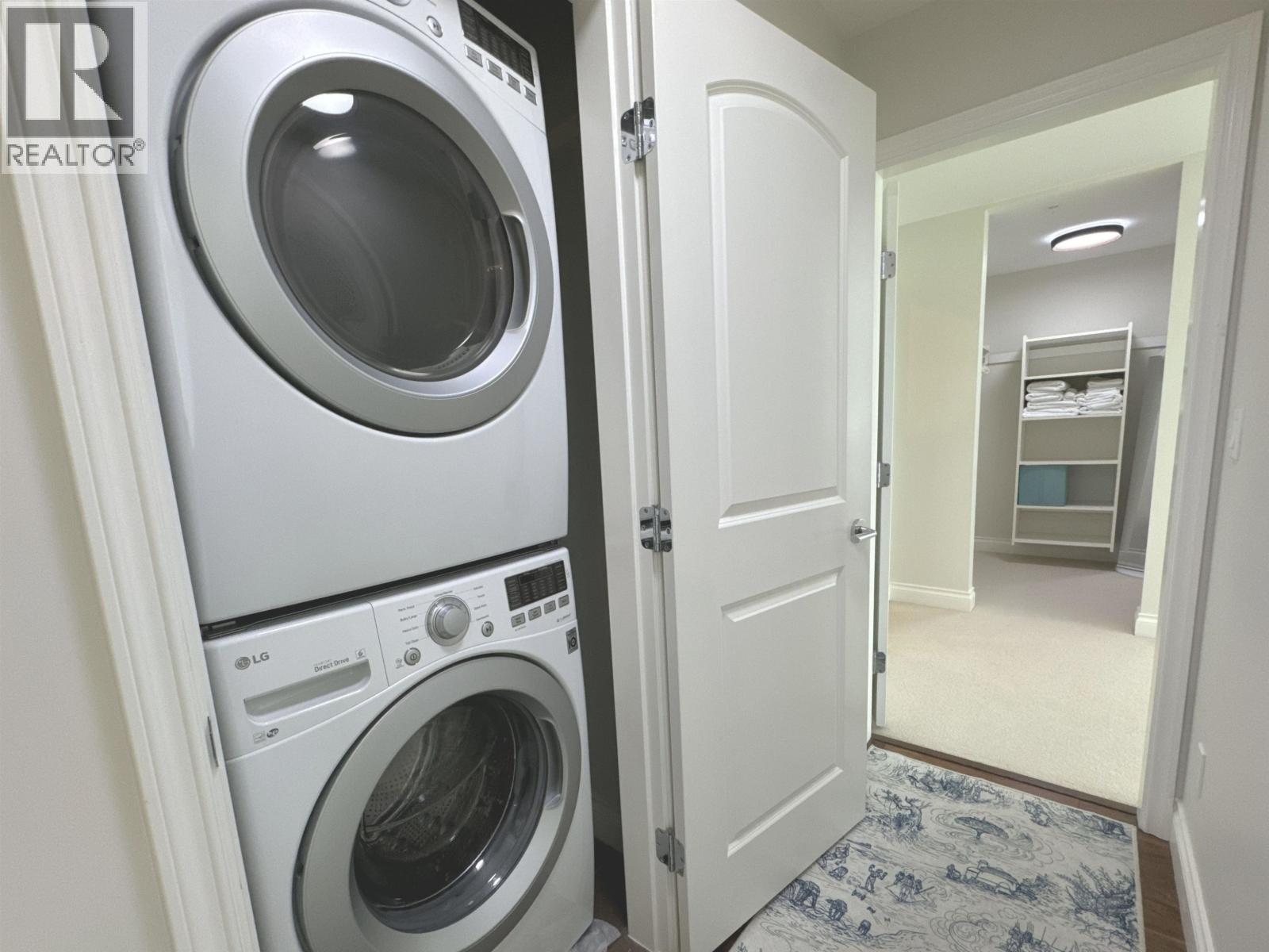 202 185 VICTORY SHIP WAY, North Vancouver