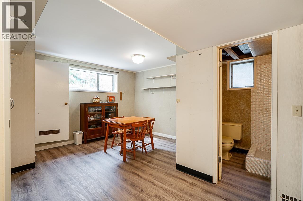 6544 ELWELL STREET, Burnaby