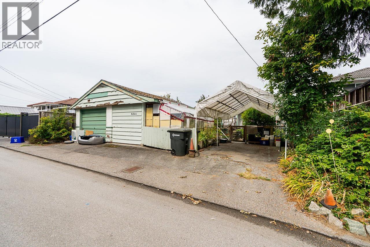 6544 ELWELL STREET, Burnaby